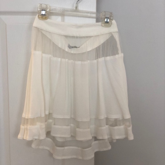 TOBI White Mesh Skirt - Picture 3 of 4